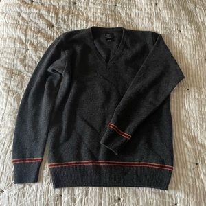 OFFICIAL Harry Potter gryffindor school sweater!